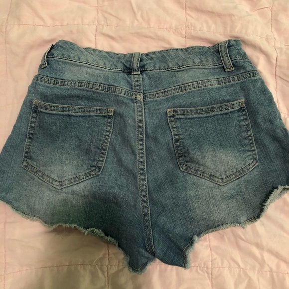 Jean Shorts - Picture 2 of 2
